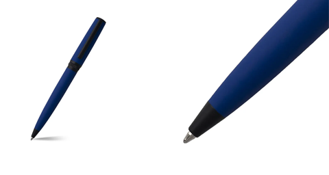 Desk Goals: Refined Business Styles