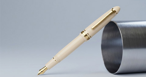 Sailor 1911 Standard Fountain Pen (14K Medium) - Ivory With Gold Trims.jpg